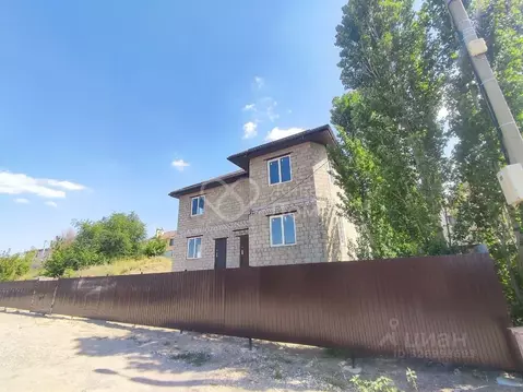 Дом в Волгоградская область, Волгоград ул. Колесникова (352 м)