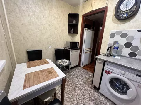 2-к кв. Москва ул. Маршала Захарова, 21К2 (47.0 м)