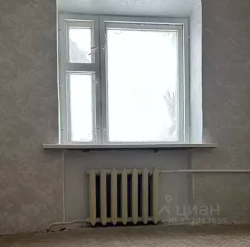 Комната Псковская область, Псков ул. Ижорского Батальона, 10Б (14.0 м)