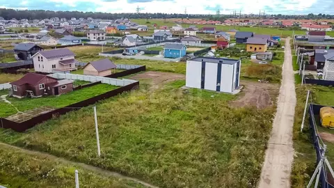 Участок в Ленинградская область, Гатчинский муниципальный округ, Тайцы ...