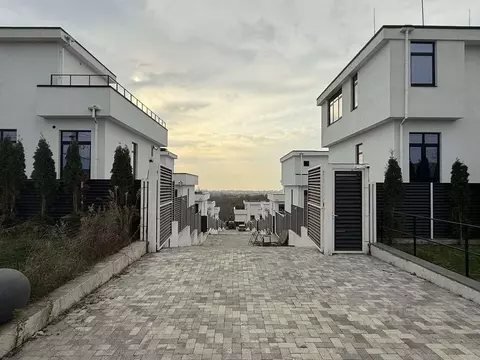 Дом в Краснодарский край, Сочи городской округ, с. Черешня ул. ...