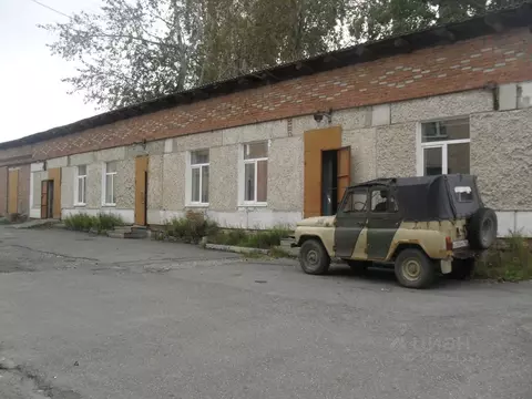 Склад в Свердловская область, Карпинск ул. Луначарского, 82 (53 м)