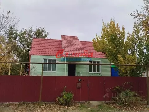 Дом в Ростовская область, Цимлянский район, Калининское с/пос, Антонов ...