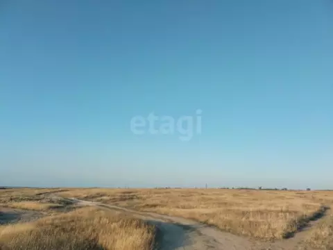 Участок в Крым, Ленинский район, Семисотское с/пос, с. Каменское ул. ...