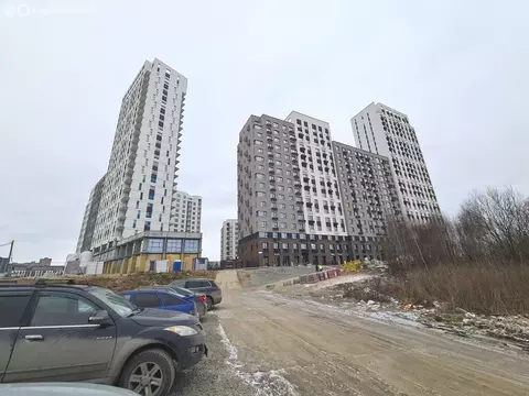 Торговая площадь (44 м)