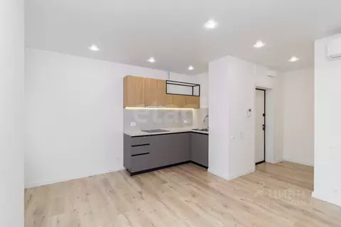 2-к кв. Тюменская область, Тюмень Комбинатская ул., 16к1 (45.8 м)