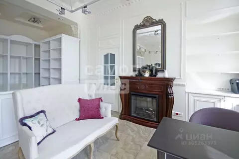 Помещение свободного назначения в Омская область, Омск ул. Ленина, 22 ...