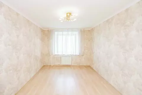 2-к кв. Тюменская область, Тюмень ул. Прокопия Артамонова, 15 (72.9 м)