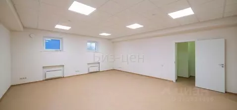 Офис в Санкт-Петербург ул. Калинина, 57 (18 м)