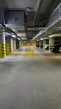 Гараж в Санкт-Петербург Московский просп., 73к4 (27 м)