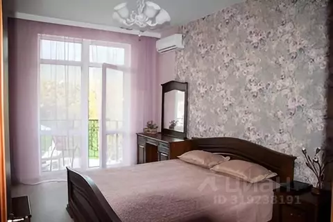 2-к кв. Краснодарский край, Геленджик Туристическая ул., 3 (53.0 м)