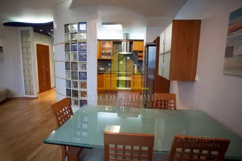 3-к кв. Санкт-Петербург ул. Одоевского, 28 (99.0 м)