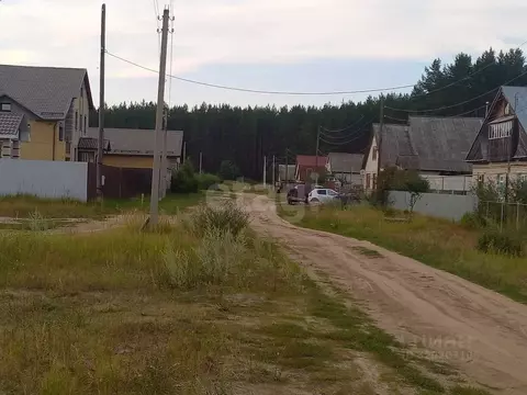 Участок в Мордовия, Ичалковский район, пос. Смольный Школьный пер. ...
