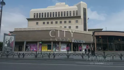 Помещение свободного назначения в Тюменская область, Тюмень ул. ...