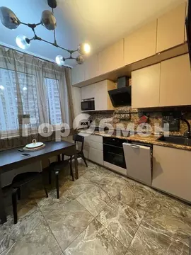 2-к кв. Москва Весенняя ул., 14 (57.0 м)