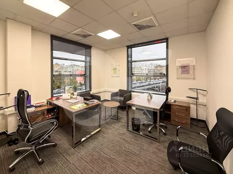 Офис в Москва Садовая-Самотечная ул., 24/27 (983 м)