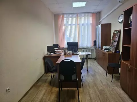 Офис в Новгородская область, Великий Новгород ул. Германа (16 м)