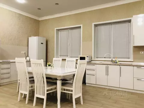 Дом в Ростовская область, Волгодонск Изумрудный проезд, 6 (210 м)