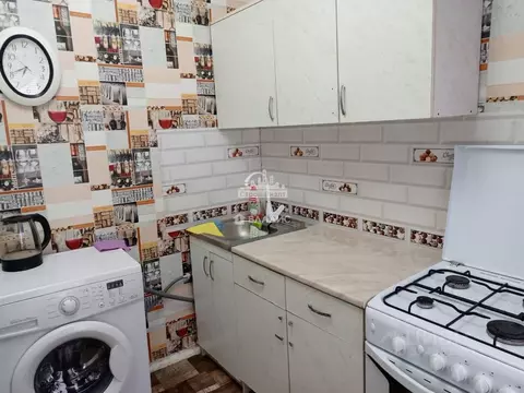 1-к кв. Крым, Керчь ул. Орджоникидзе, 29/6 (52.0 м)