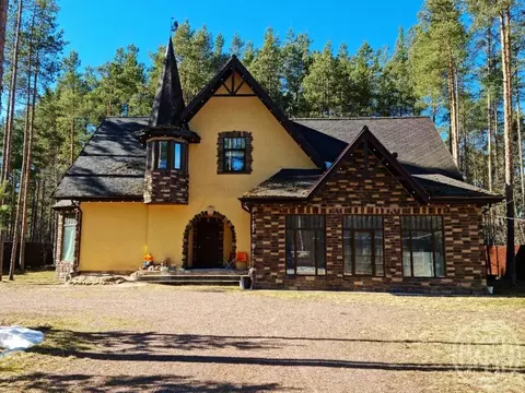 Дом в Ленинградская область, Гатчинский муниципальный округ, Вырица ...