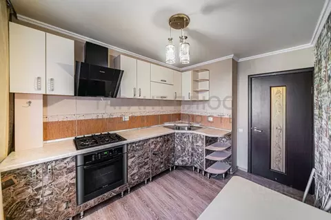 2-к кв. Липецкая область, Липецк бул. Имени Павла Шубина, 12 (55.0 м)