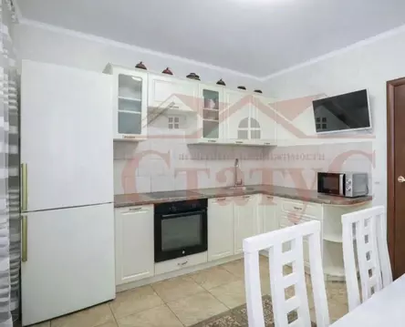 2-к кв. Белгородская область, Старый Оскол Космос мкр, 14 (65.0 м)