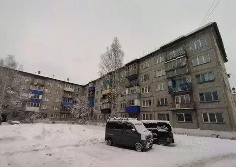 Студия Кемеровская область, Междуреченск ул. Дзержинского, 3 (14.0 м)