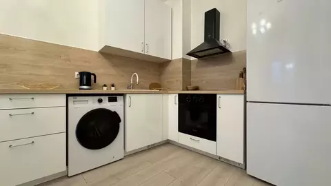 2-к кв. Санкт-Петербург ул. Чирикова, 5 (60.0 м)