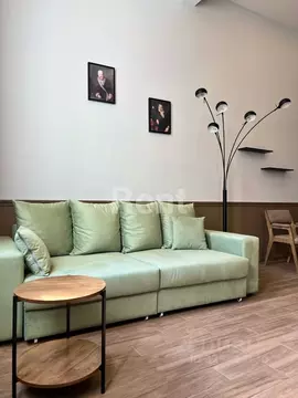 1-к кв. Москва Малый Трехсвятительский пер., 8/2С8 (72.0 м)