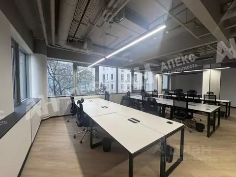 Офис в Москва Новослободская ул., 16 (196 м)