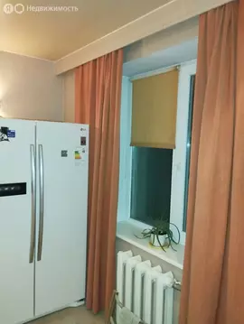 3-комнатная квартира: Курган, жилой район Заозёрный, 1-й микрорайон, ...