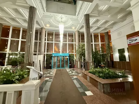 2-к кв. Москва Авиационная ул., 79 (175.0 м)