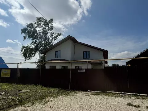 Коттедж в Свердловская область, Полевской ул. Блюхера, 27 (200 м)