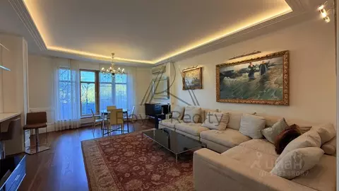 3-к кв. Санкт-Петербург ул. Эсперова, 1 (152.0 м)