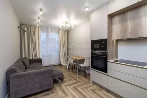 2-к кв. Тюменская область, Тюмень ул. Анатолия Клиндюка, 4к2 (52.5 м)