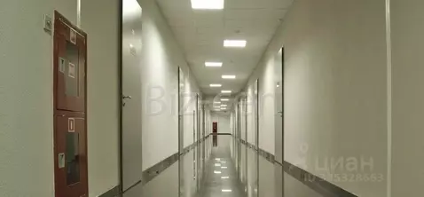Офис в Санкт-Петербург ул. Оптиков, 4к2 (72 м)