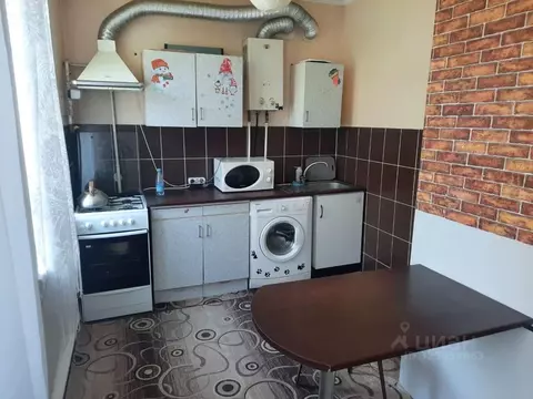 Студия Омская область, Омск пос. Амурский, ул. Сурикова, 3 (31.1 м)