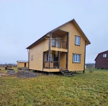 Дом в Ленинградская область, Кингисеппский район, Куземкинское с/пос, ...