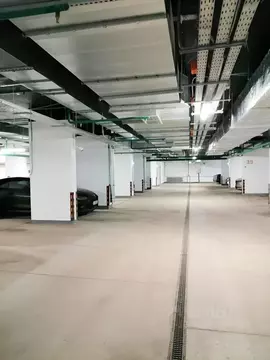 Гараж в Москва Большая Филевская ул., 6А (18 м)