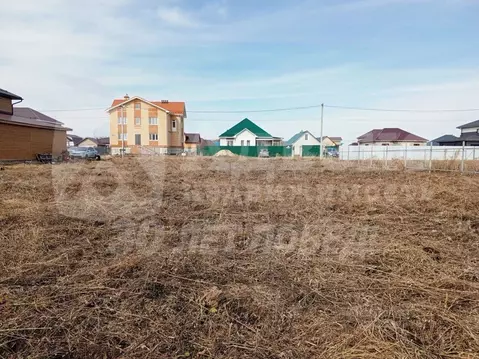 Участок в Тюменская область, Тюменский район, д. Ушакова, Молодежный ...