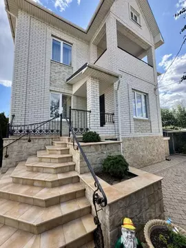 Дом в Астраханская область, Астрахань Пеший пер., 9 (345 м)