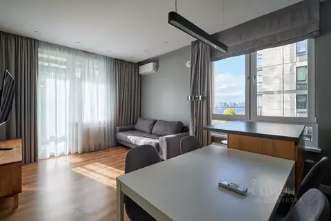 2-к кв. Санкт-Петербург Петровский просп., 24к3 (69.7 м)