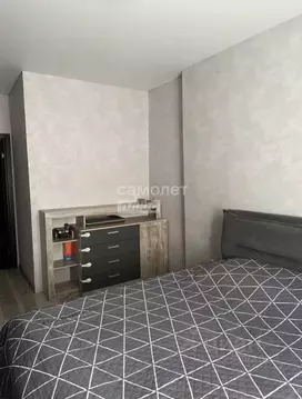 1-к кв. Тюменская область, Тюмень ул. Мельникайте, 2к7 (43.7 м)