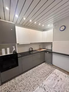 3-к кв. Москва ул. Василисы Кожиной, 14К7 (74.0 м)