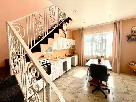 Дом в Новосибирская область, Новосибирский район, с. Толмачево ул. ...