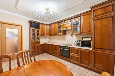 3-к кв. Свердловская область, Екатеринбург ул. Крауля, 44 (88.0 м)