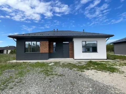 Дом в Свердловская область, Белоярский муниципальный округ, пос. ...