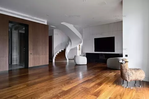 6-к кв. Москва ул. Усачева, 11И (342.4 м)