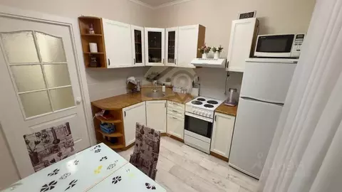 2-к кв. Белгородская область, Старый Оскол Северный мкр, 15 (52.3 м)