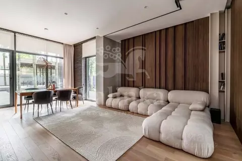 Дом в Московская область, Одинцовский городской округ, пос. НИИ Радио, ...